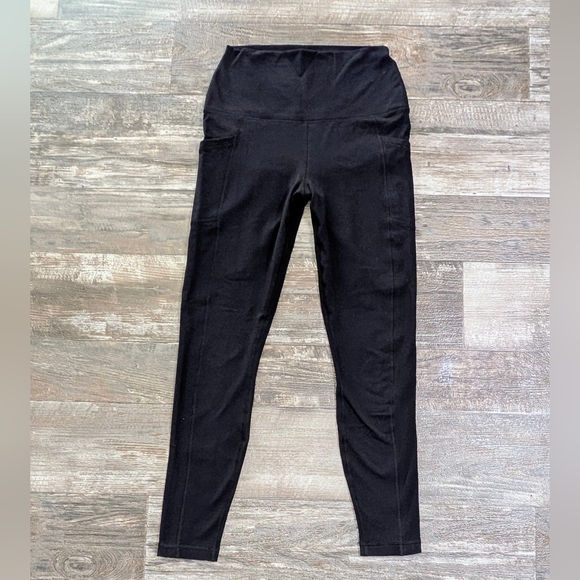 💖HP💖 Yogalicious Lux Black High-Waisted Leggings with Side Pockets -Sz L - Picture 2 of 6